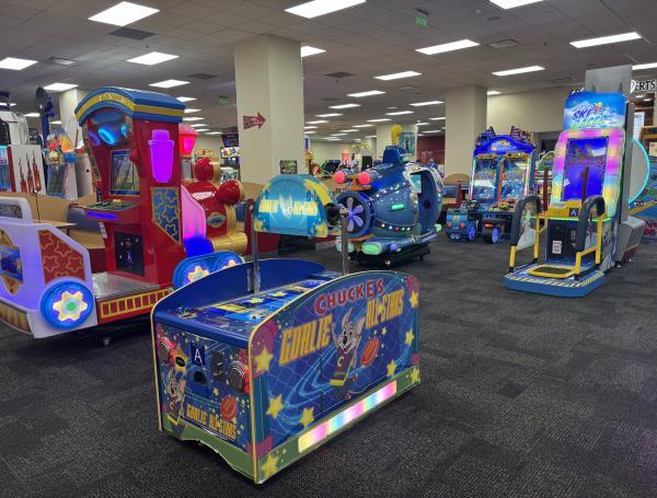 'Chuck E Chesse'