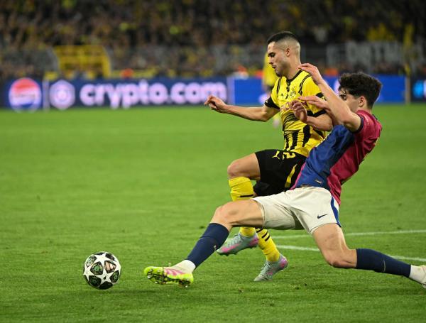 Borussia Dortmund vs. Barcelona