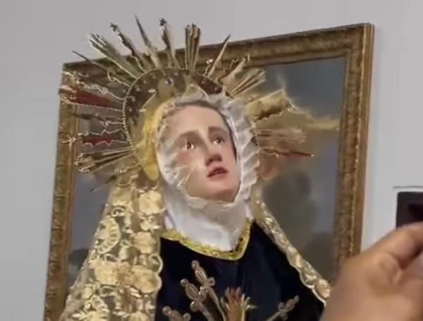 Virgen Dolorosa llorando en Ocaña en Semana Santa 2025