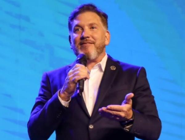 Alejandro Domínguez