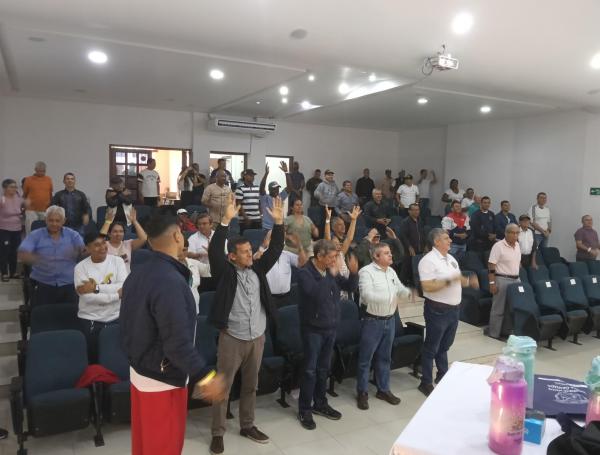 Feria para veteranos del país se hizo en Cali.