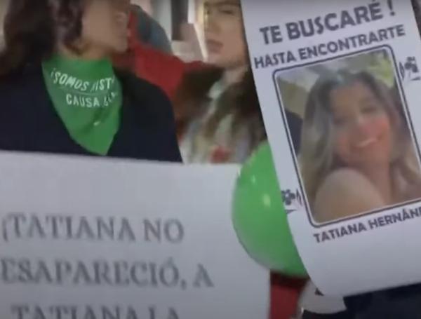 Familiares y amigos han hecho velatones por Tatiana Hernández.