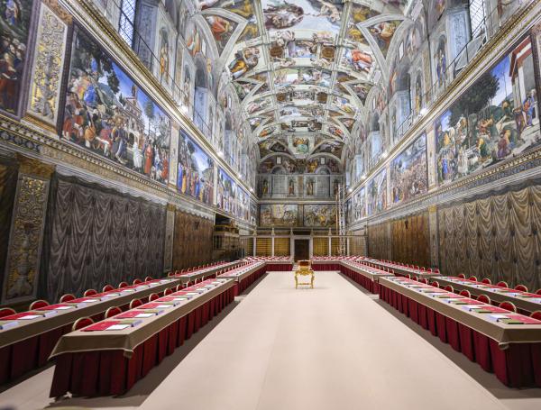 133 cardenales que elegirán al nuevo Papa están encerrados desde mañana en la Capilla Sixtin