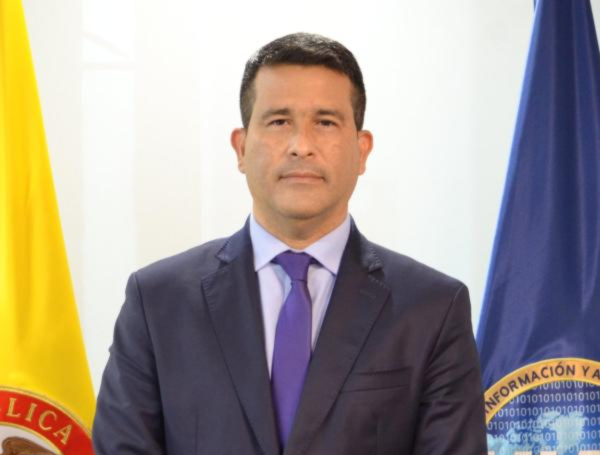 Luis Eduardo Llinás