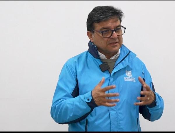 El secretario de salud visitó el hospital La Victoria.