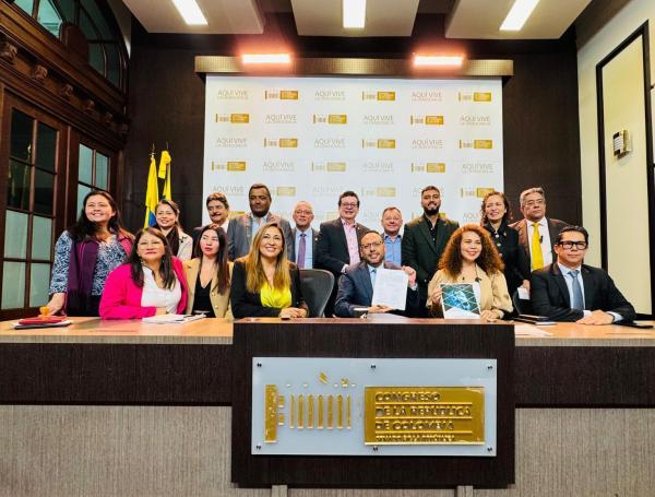 Gobierno radicó ante Congreso su proyecto de ley para regular la inteligencia artificial