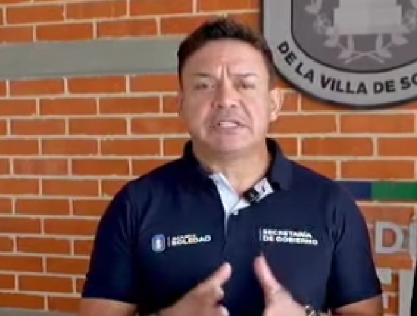 Secretario de Gobierno municipal, Carlos Valencia.
