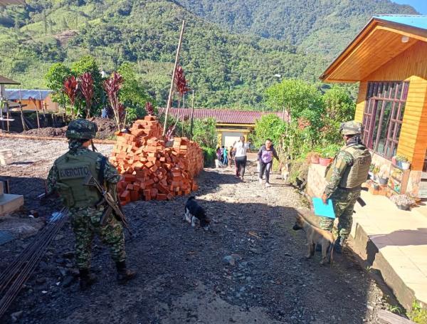 El Ejército desactivó el explosivo, de forma controlada.