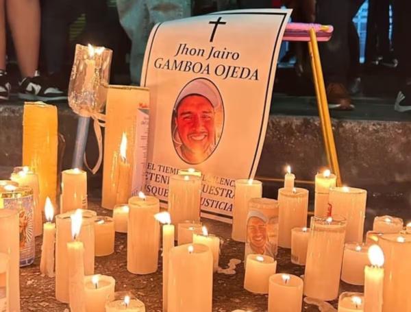 Los familiares se reunieron en el sector de Cuadra Play para pedir justicia por la muerte.