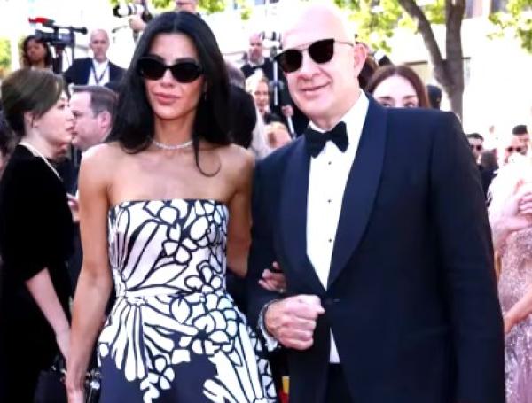 Pareja que confundieron con Jeff Bezos y Lauren Sánchez