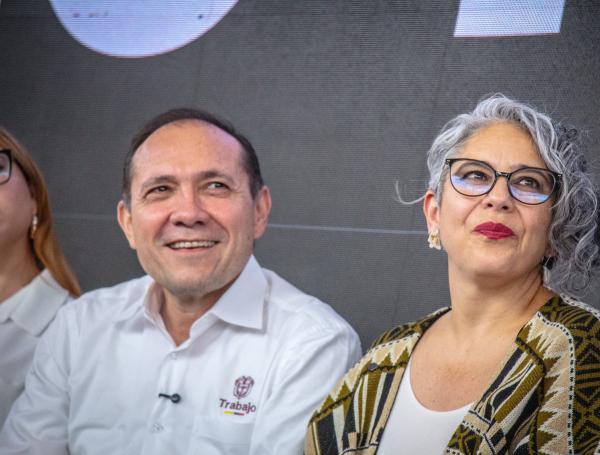 María José Pizarro y el ministro de Trabajo, Antonio Sanguino.