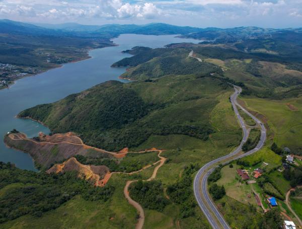 Proyecto 5G Buga-Buenaventura