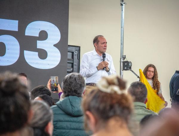 Antonio Sanguino, ministro de Trabajo, lideró en Pasto un encuentro preparatorio de cara al cabildo.