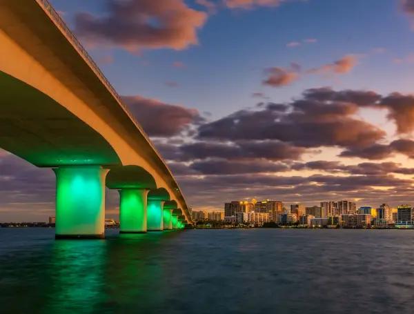 https://www.locationscout.net/usa/27755-ringling-bridge-sarasota