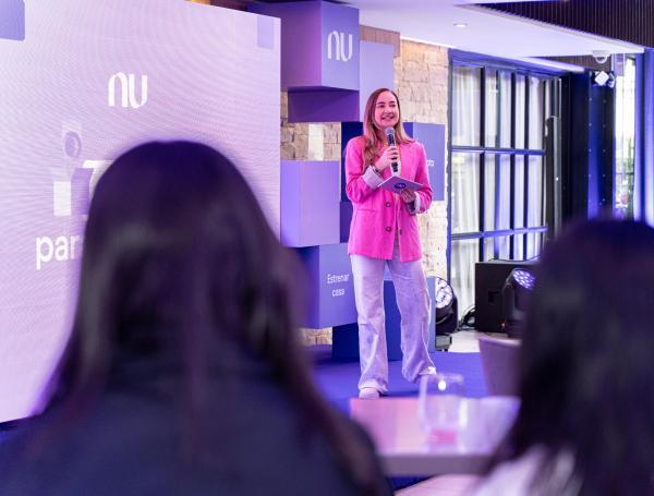 Lanzamiento de ‘Cajitas para mi gente’ de Nu