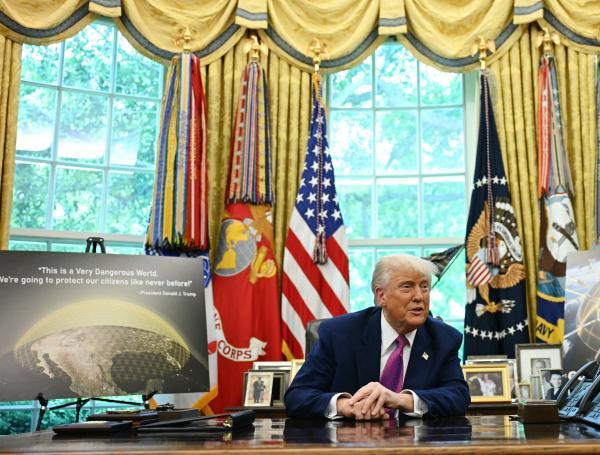 Donald Trump en presentación de proyecto de la 'Cúpula dorada'