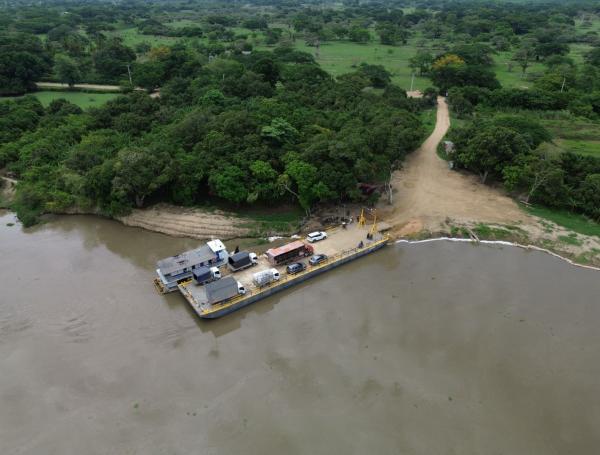 Ferry en polémica zona propensa a erosión costera