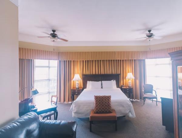 https://in.hotels.com/de1642981/hotels-in-tallahassee-and-vicinity-florida/