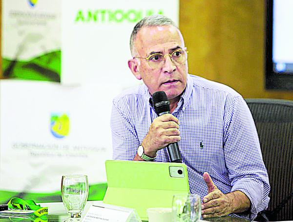 General (r) Luis Eduardo Martínez, secretario de Seguridad, Justicia y Paz de Antioquia, FOTOS: GOBERNACIÓN DE ANTIOQUIA