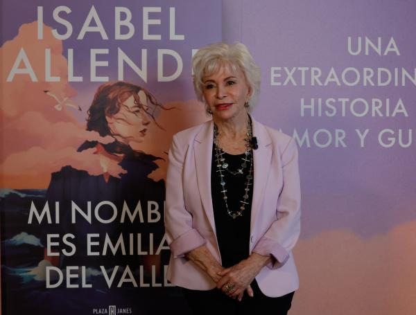 Isabell Allende presenta su nueva novela en España, Mi nombre es Emilia del Valle.