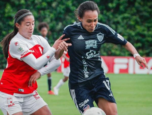 Santa Fe goleó a Junior 6-0 en la Liga femenina