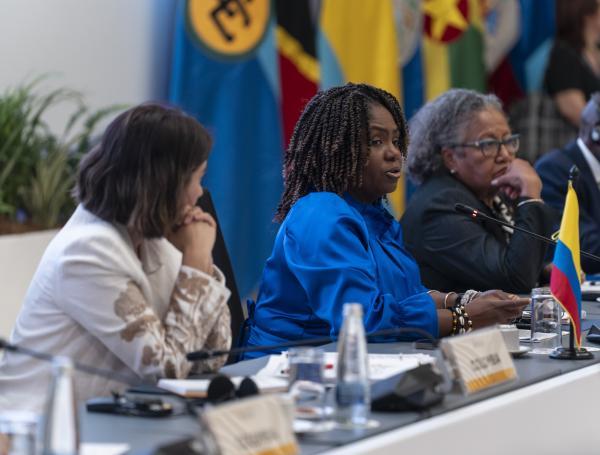 La canciller Laura Sarabia en la cumbre del Gran Caribe.