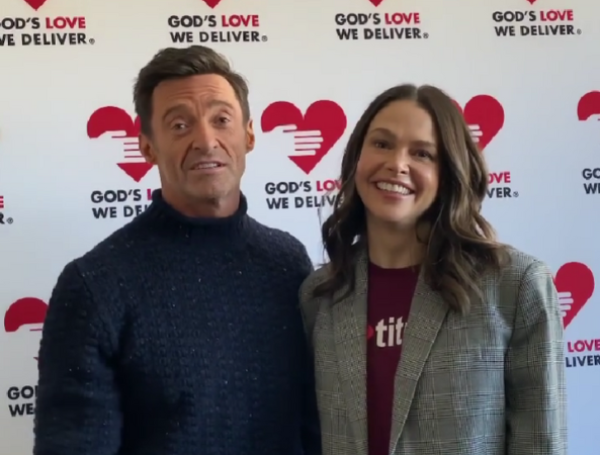 Hugh Jackman inició una relación con la actriz Sutton Foster