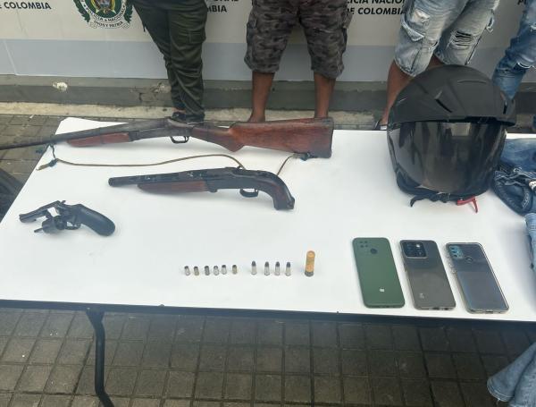 Banda 'los Piratas', capturada por la Policía de Cali.