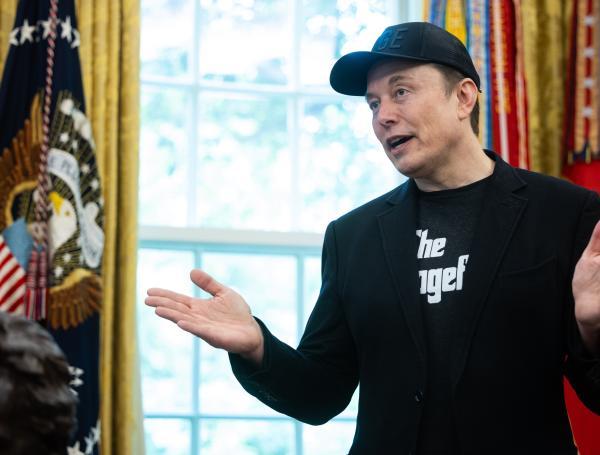 Elon  Musk