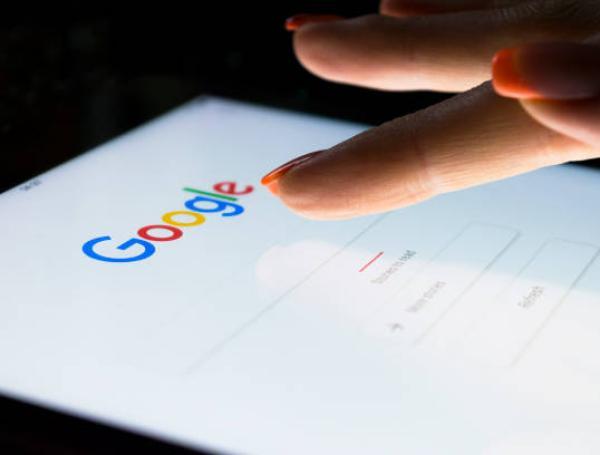 Google lanza becas para estudiar en Colombia