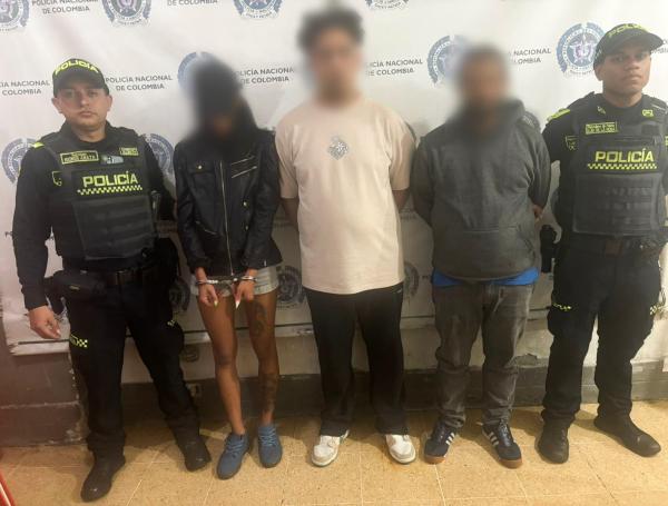 Capturados en un hotel del centro de Medellín por proxenetismo.