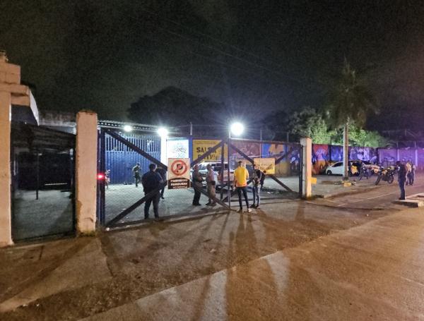 En la noche del 6 de junio, desconocidos lanzaron granada contra la cárcel de hombres en Cali.
