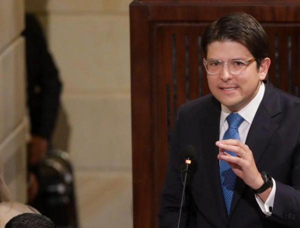 Miguel Uribe