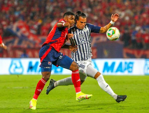 DIM vs. Junior