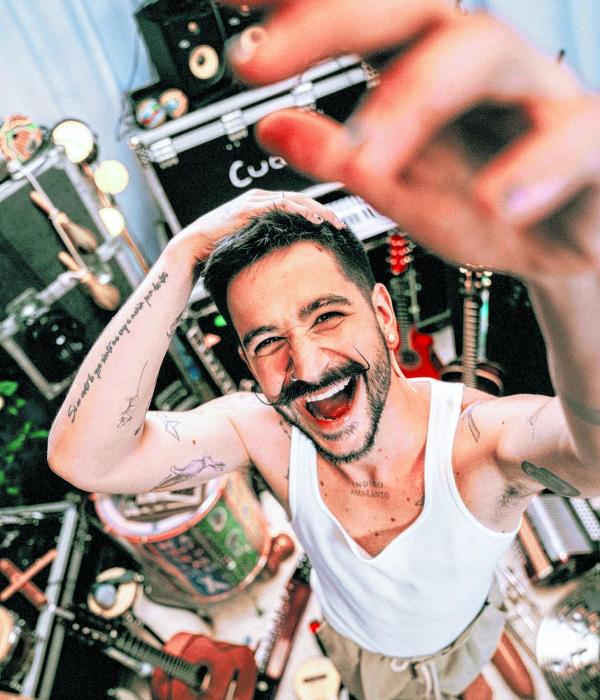 “Crecí oyendo salsa, la amo y ha sido parte de mi vida”, dice Camilo sobre su álbum ‘Cuatro’.