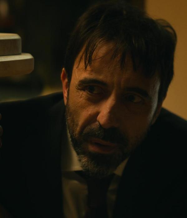 Película La fianza, del director Gonzalo Perdomo-Tafur, con Juana Acosta y Julián Román.