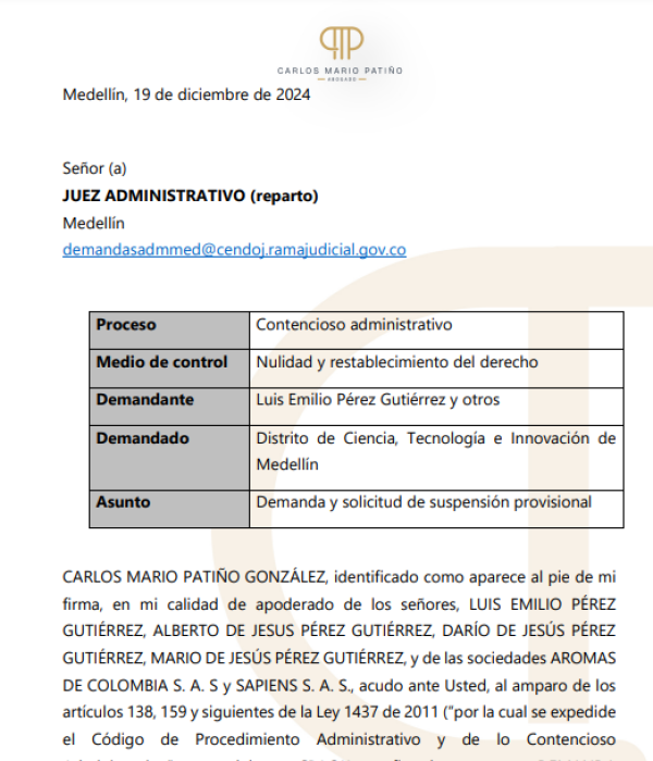 Demada de Luis Pérez y sus hermanos al Distrito de Medellín.