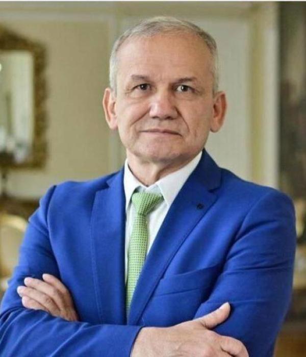 Carlos Ramón González