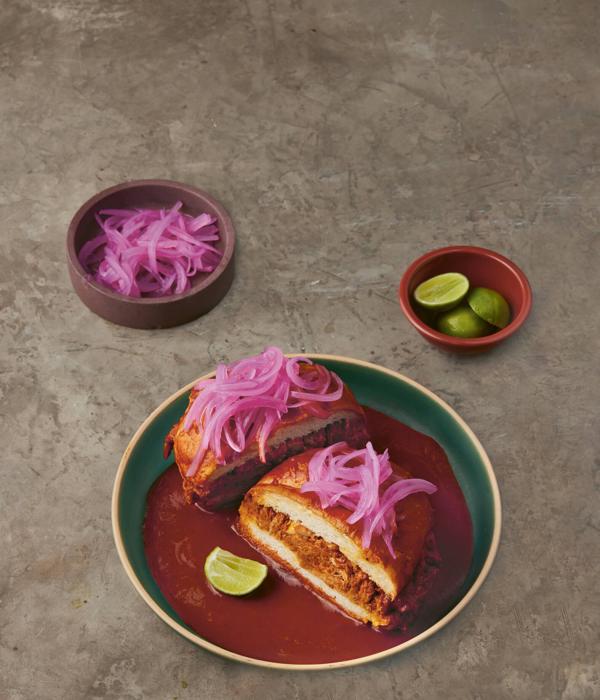 Torta ahogada de México.