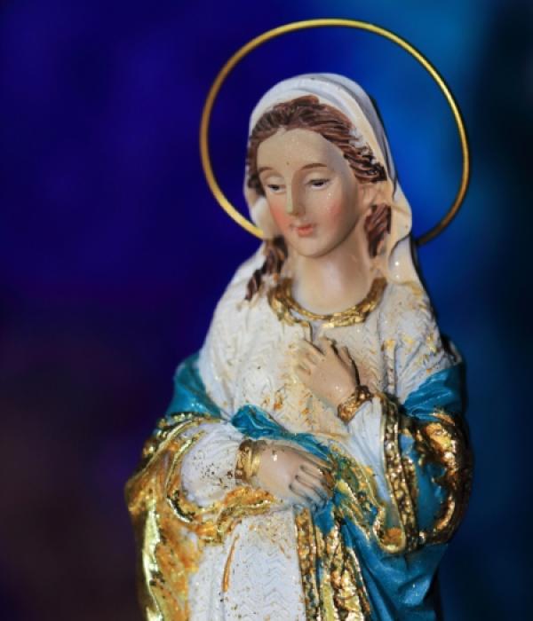 María