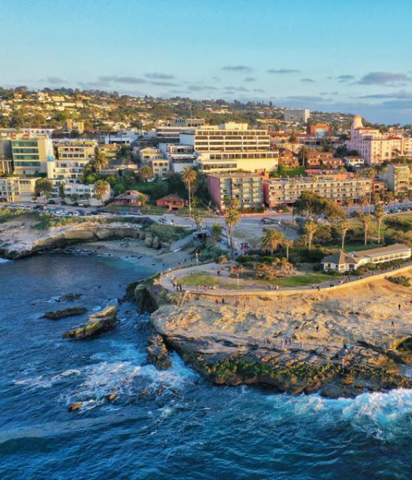  la Jolla Cove.