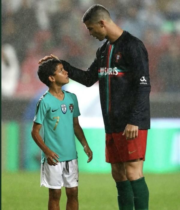 Cristiano y su papá Ronaldo