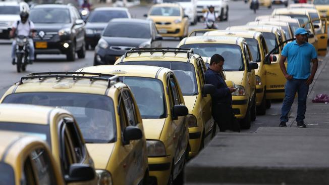 De acuerdo con el representante de esta empresa de taxis, la decisión no solo favorece a Radio Taxi Aeropuerto, también a 250.000 vehículos.