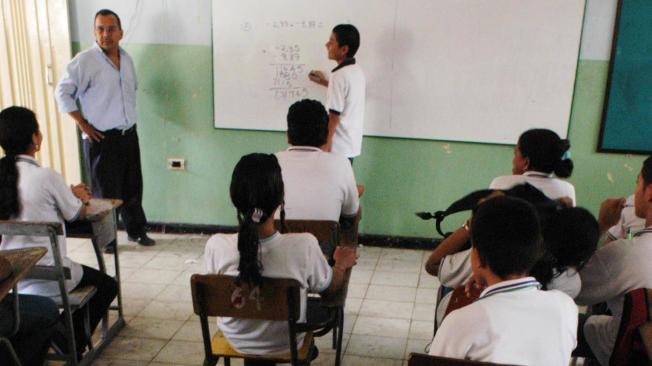 Los estudiantes, profesores y el personal administrativo de los colegios oficiales de Barranquilla inician hoy su calendario académico.