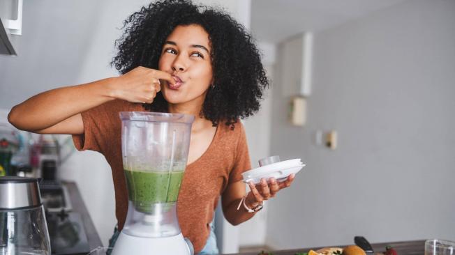 El kiwi es una fruta con muchos beneficios.