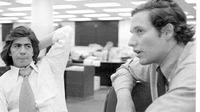 Bob Woodward y Carl Bernstein, periodistas del escándalo del Watergate.