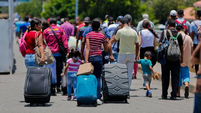 En 2020, 1.650 migrantes venezolanos en Colombia se vieron forzados a desplazarse.