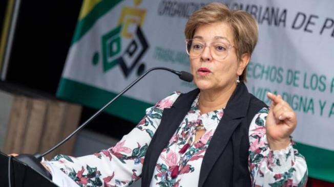 Ministra de Trabajo AMP