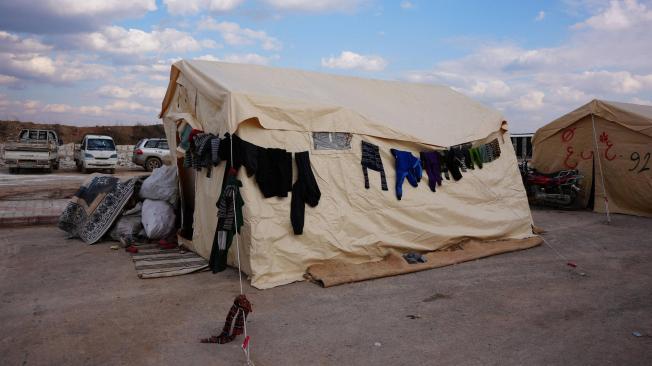 Campamentos temporales donde viven hoy en día los sirios afectados por el terremoto.