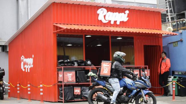 Los 'pitstops' son lugares donde los domiciliarios pueden descansar y comer.